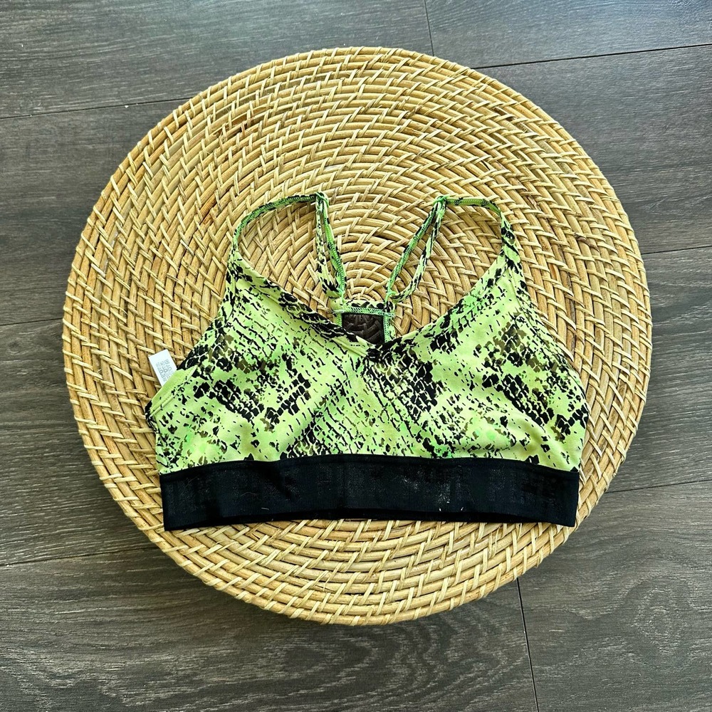 Victorias Secret Sportt Green Sports Bra size xs